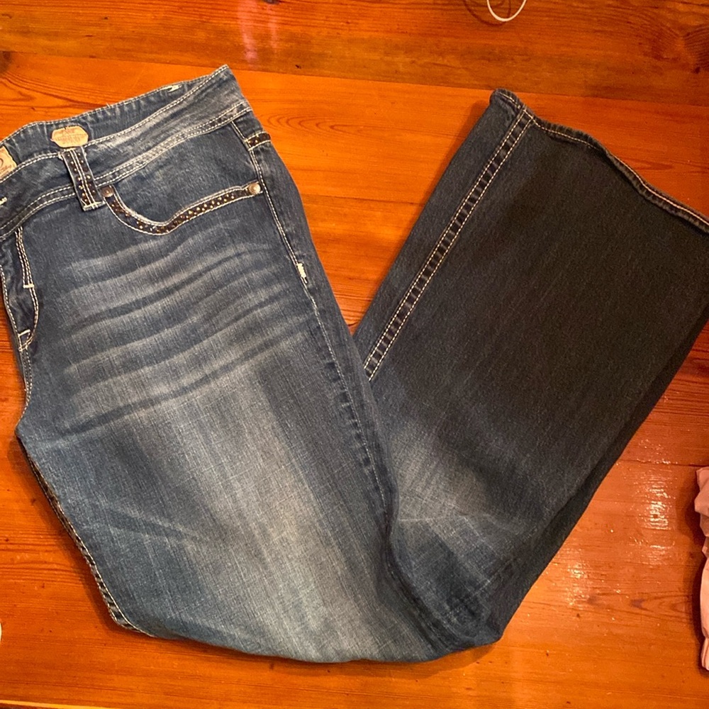 Women’s 20 STUDIO 5 jeans